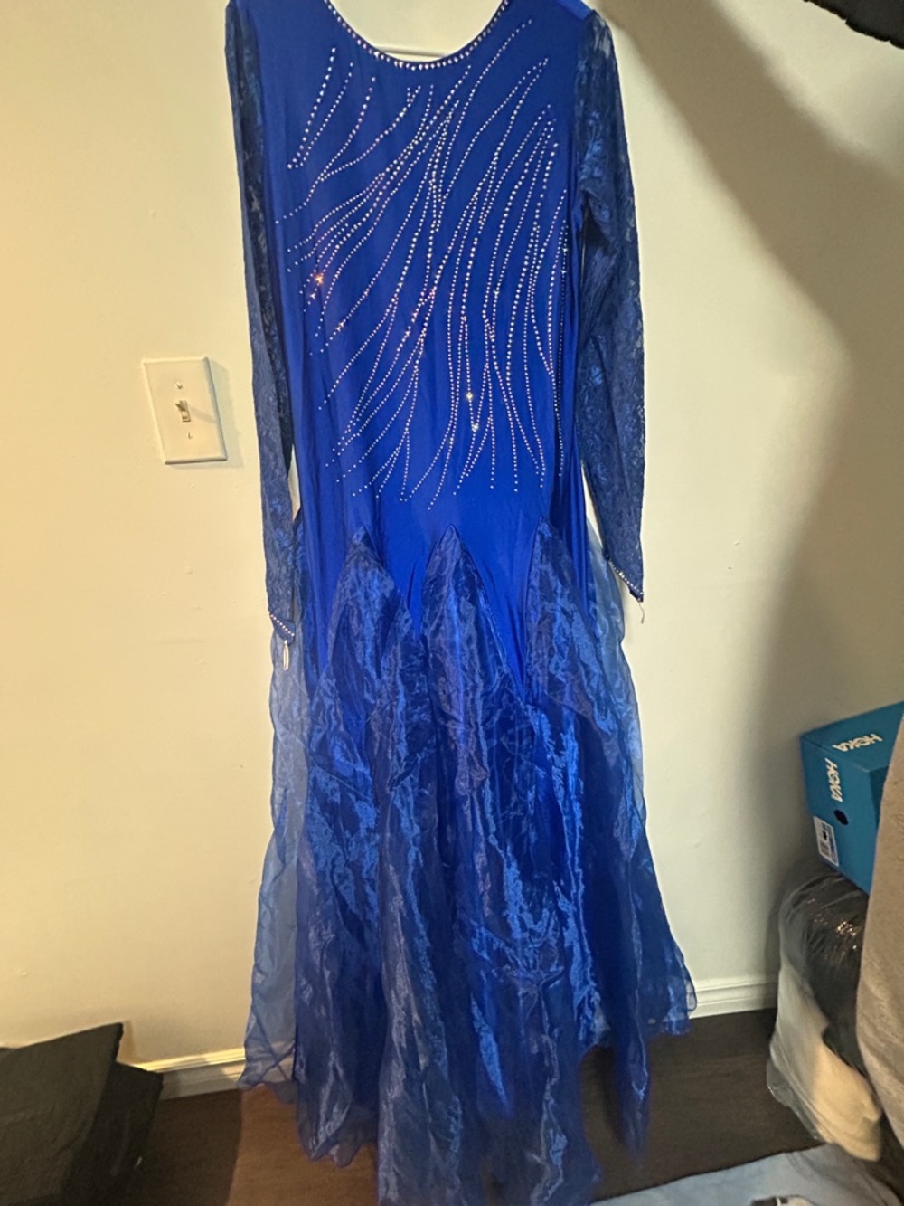 Elegant Royal Blue Long Sleeve Prom Dress with Crystal Accents